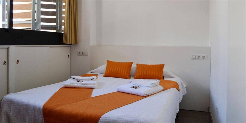 Apartamentos Living Valencia-Vitoria Εξωτερικό φωτογραφία