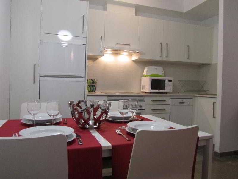 Apartamentos Living Valencia-Vitoria Εξωτερικό φωτογραφία